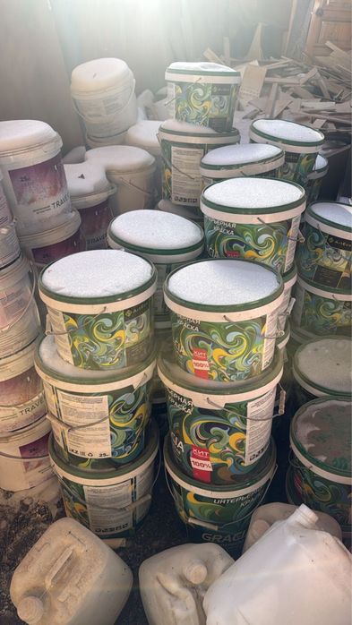 Краска фасадная и интерьерная