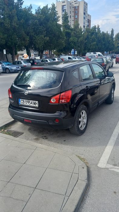 Nissan Qashqai 1.6, газ/бензин, 115 к.с. Като нова! Гаражна!