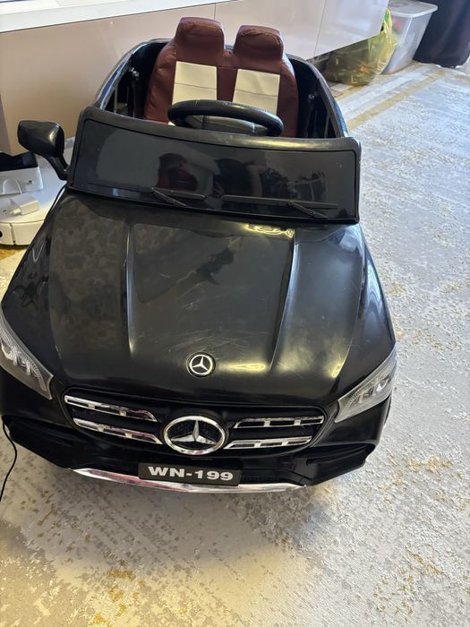 Машинка на пульте управления