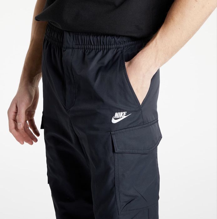 Мъжки карго панталон NIKE . Размер М