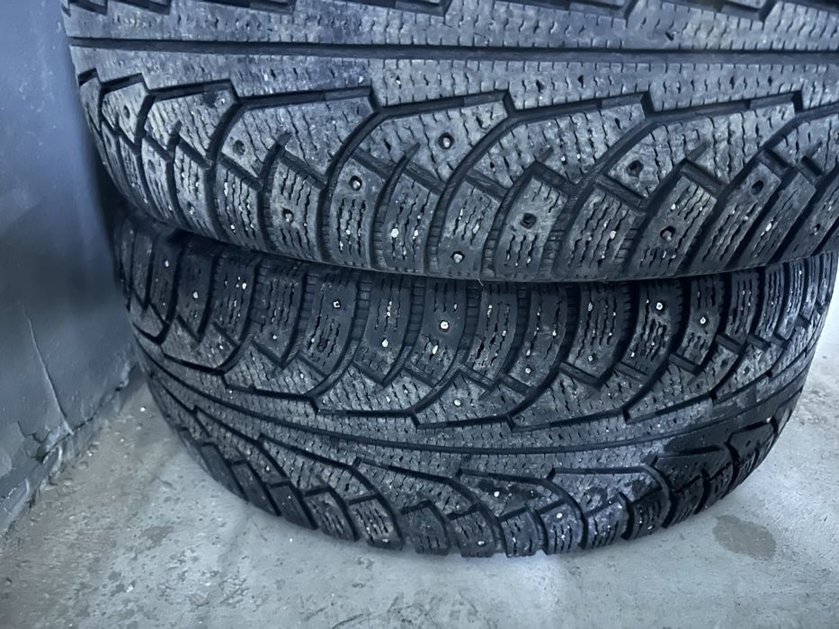 Резина Nokian, 17 размера 265/65