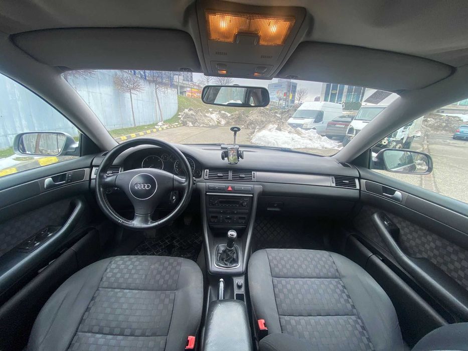 AUDI A6 2001 — imagine 9
