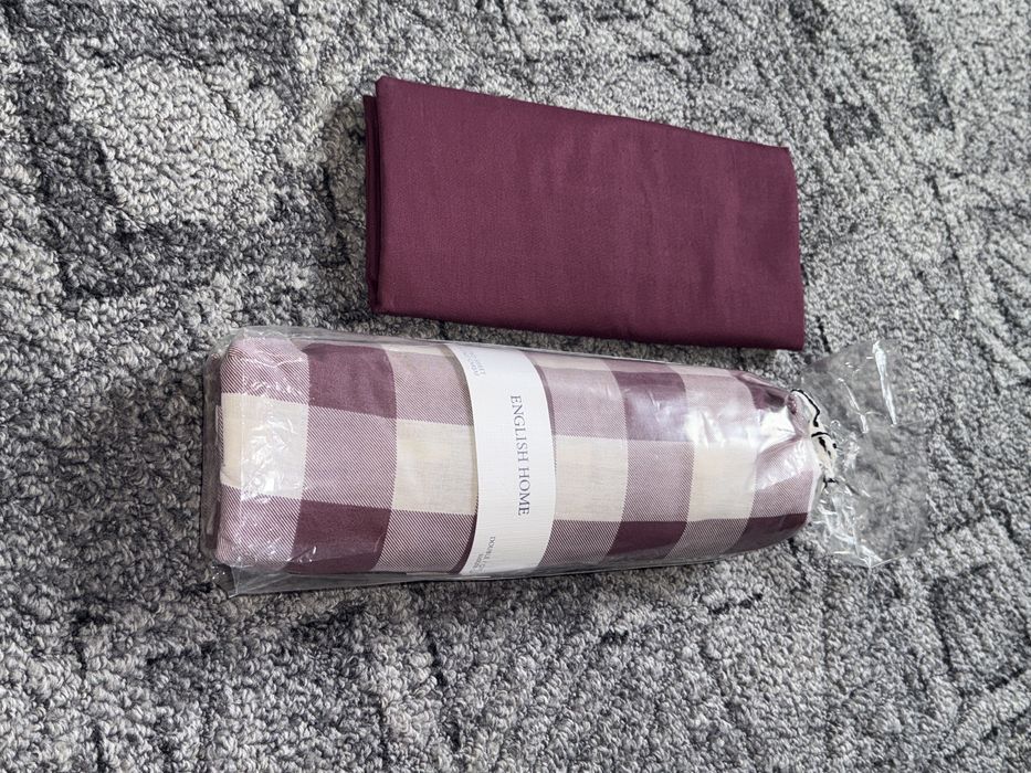 Cearceaf cu elastic+fete de perna , English home