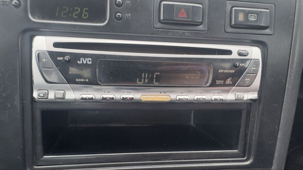 Автомагнитола JVC