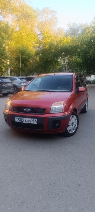 Продам авто ford fusion