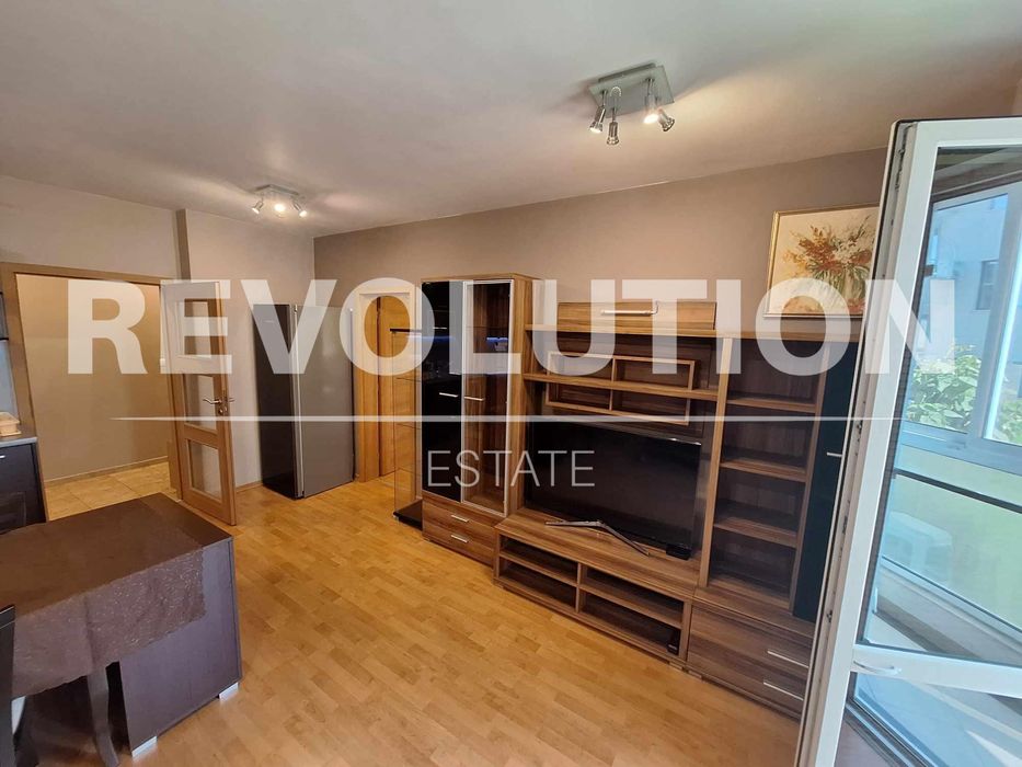 Дава се под наем Тристаен апартамент в Варна, Лятно кино Тракия - 85 кв.м за 650 € - Снимка #4