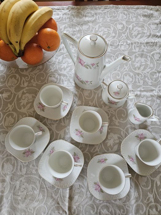 Изящен сервиз за кафе WAWEL