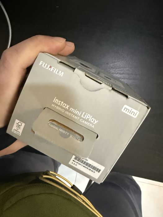 Instax Mini LiPlay 2 Alb Aparat Foto Instant Nou Sigilat