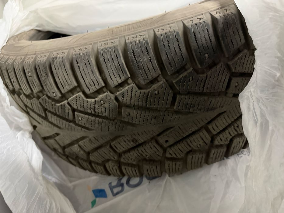 Шины 265 40. R 21.  / 295. 35 R  21