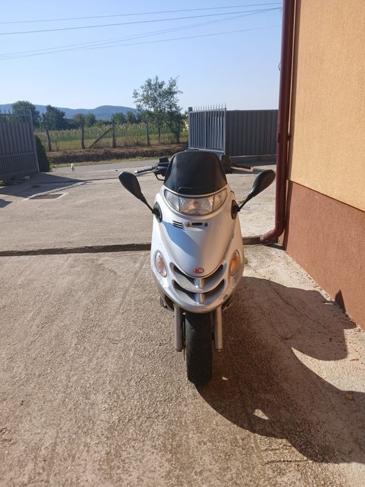Vand scuter kimko 125 cm
