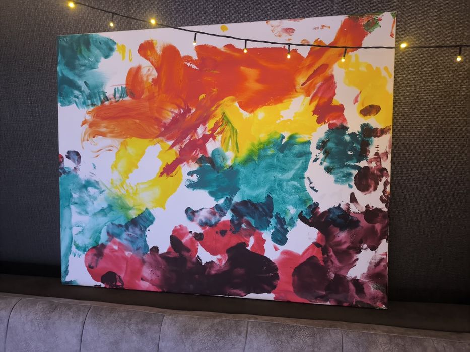 Картина для однотонного интерьера