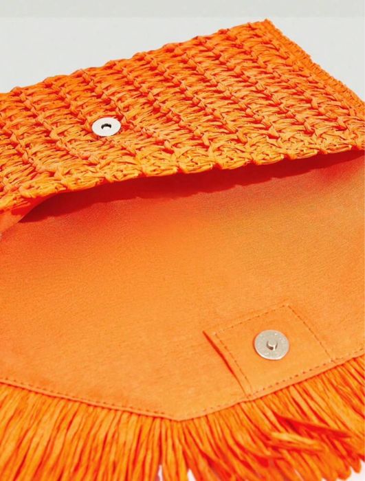 Дамска чанта клъч