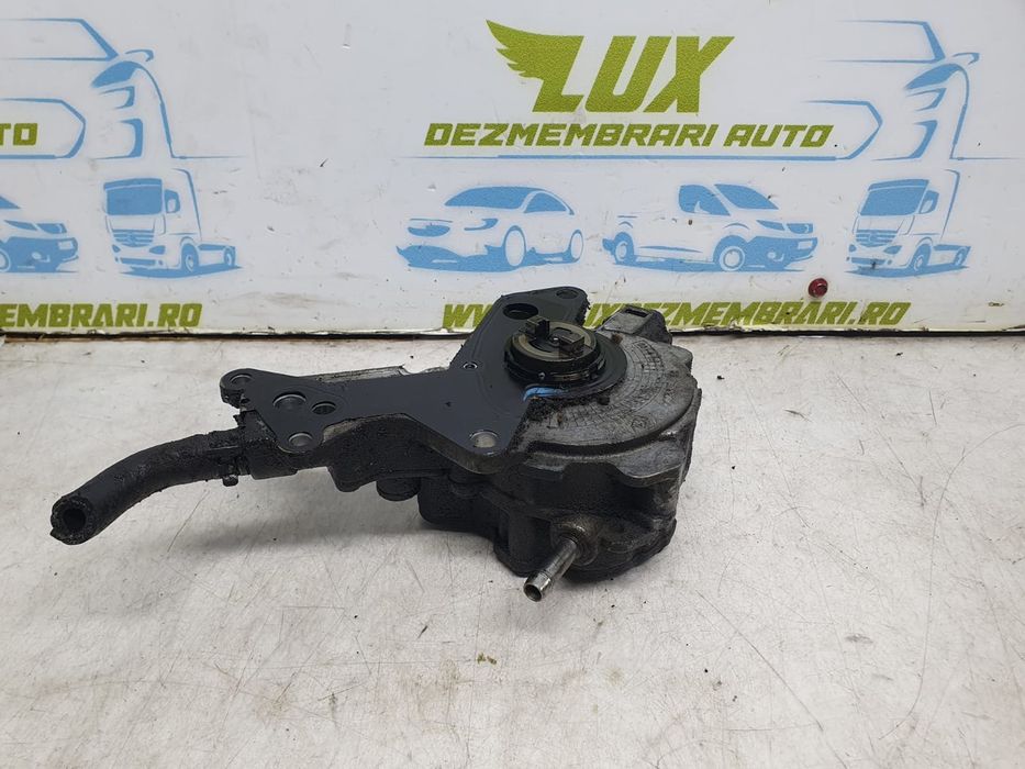 Pompa vacuum 038145209n Volkswagen Golf 5 (2003 - 2009) BLS