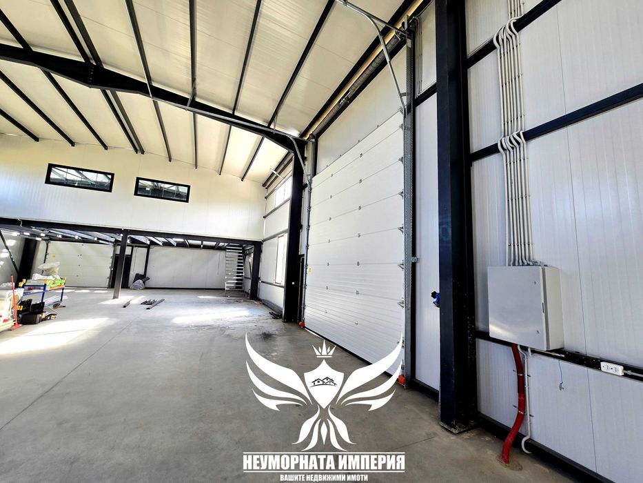 Под наем помещение/склад/цех 1200кв. с двор 1800кв. в гр.Куклен