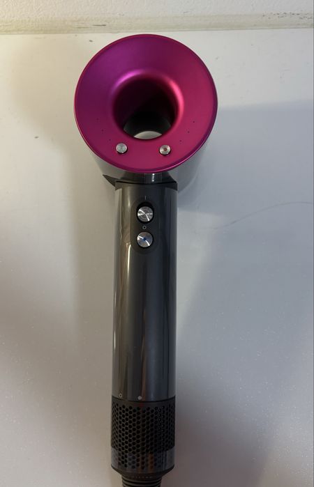 Dyson  supersonic
