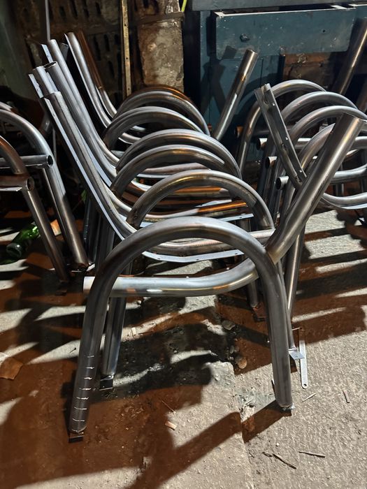 Set suporturi din teava fi48 pentru banci