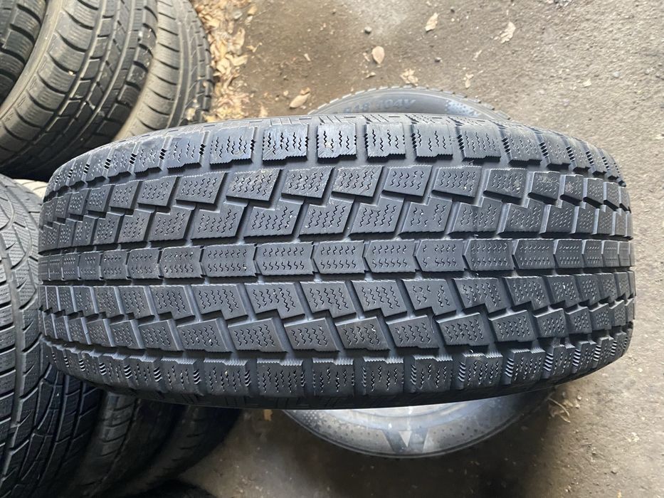 225/55/18 один баллон бу ханкок