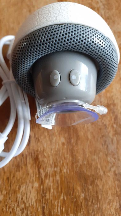 тонколонка блутут гъбка 5.0 Bluetooth, стойка за телефон