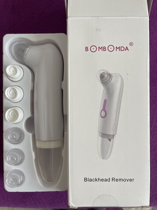 Aparat indepartat puncte negre, de grasime, cu vacuum