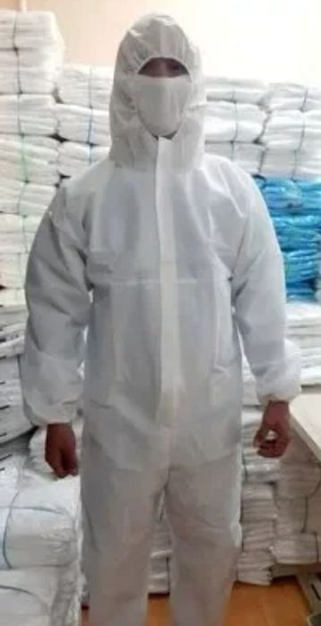 Одноразовый Комбинезон .