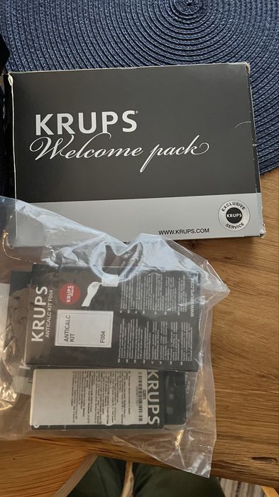 Aparat de kafea krups + cadou pastile de curatare
