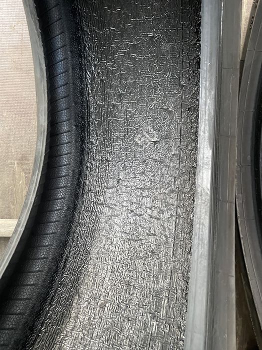 Anv vara 245/40/19 Pirelli