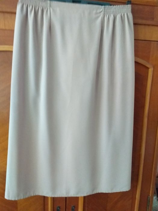 Fusta matase masura 46-48