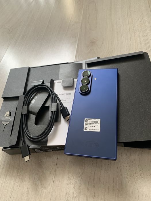 Samsung Galaxy Z Fold 7 Blue Shadow, 256Gb (EAC)