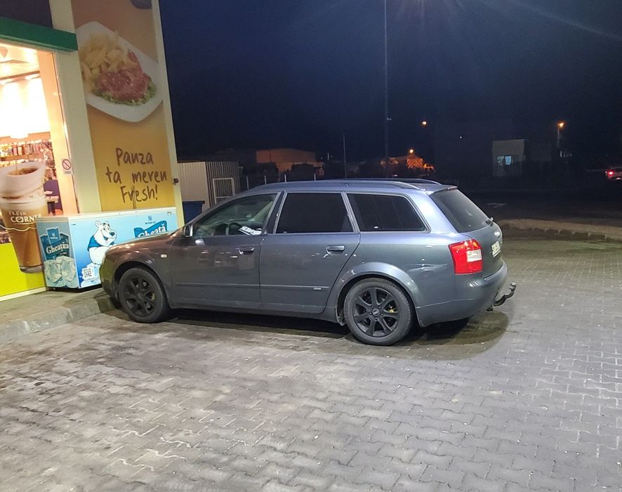 AUDI A4 Avant 2002 — imagine 4