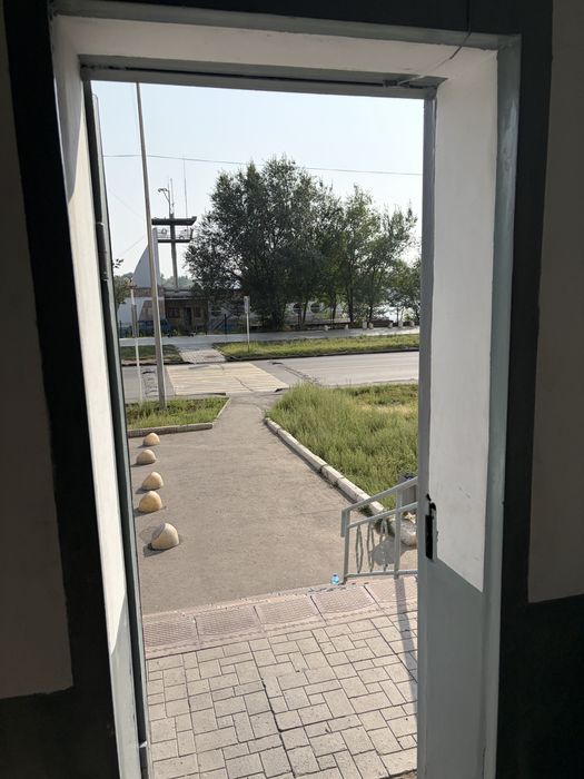 Сдать в аренду овощной отдел.