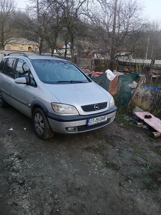 Opel zafira 1.8 16 v cu gpl