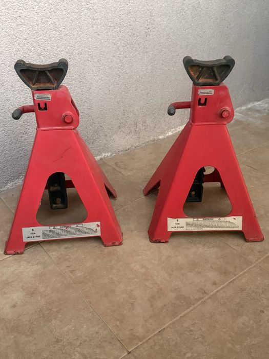 Set 2 capre auto sustinere 6 tone