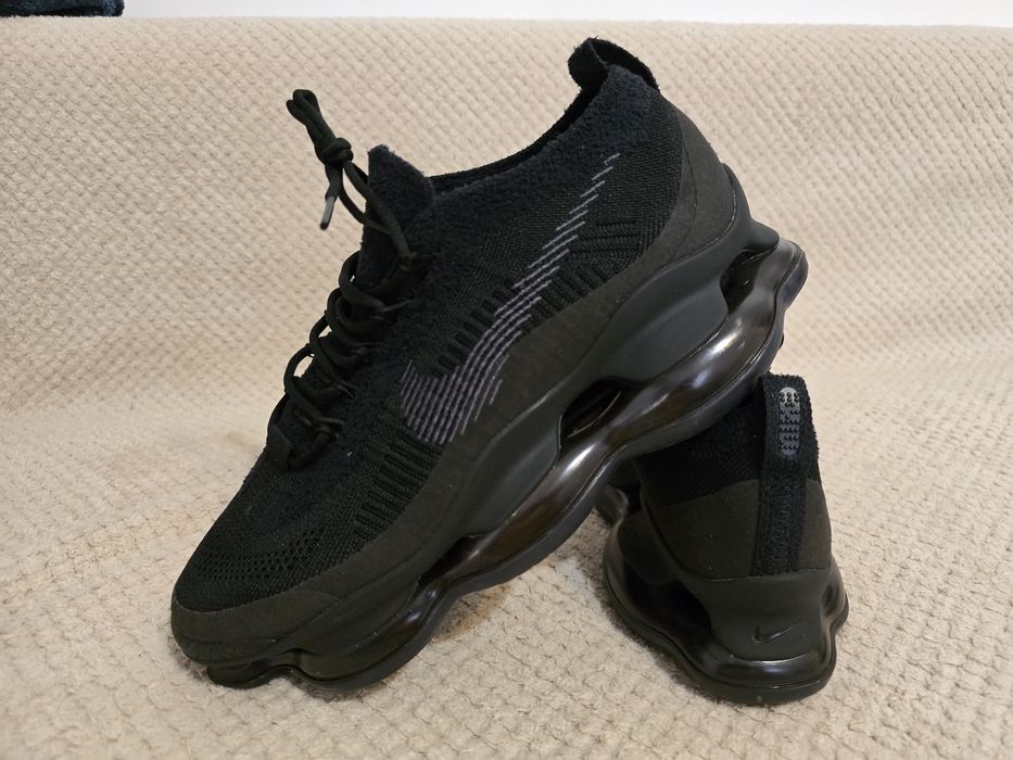 Nike scorpion nr 40 41 42 43 și 44 preț 450 lei