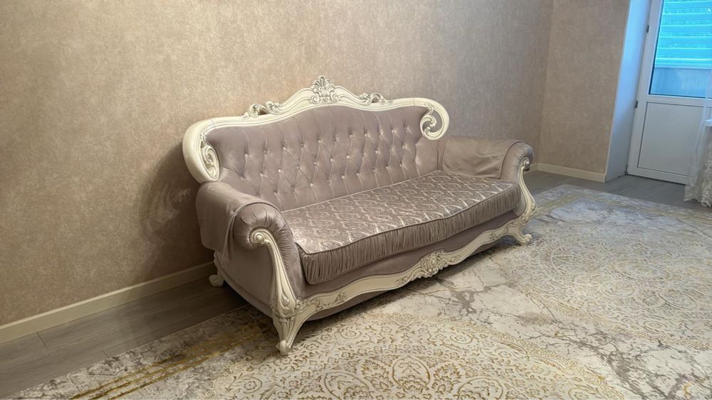 Диван в отличном состоянии