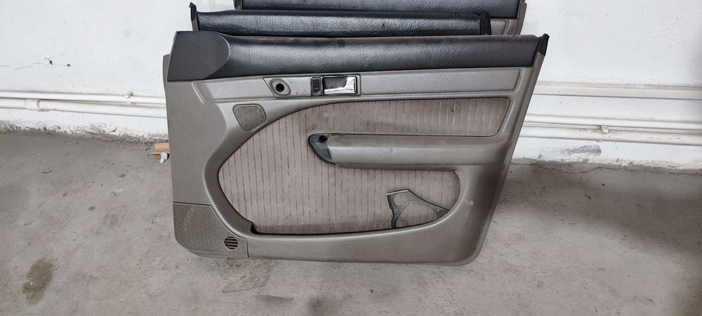 Комплект обшивок Ауди 100,А6 с4