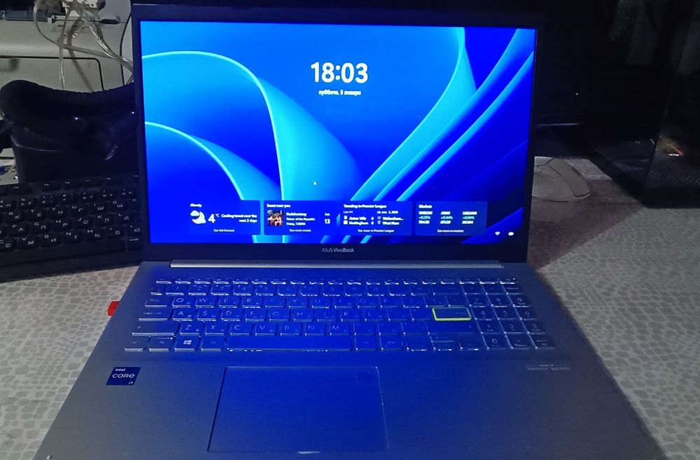 Продам ноутбук asus vivobook