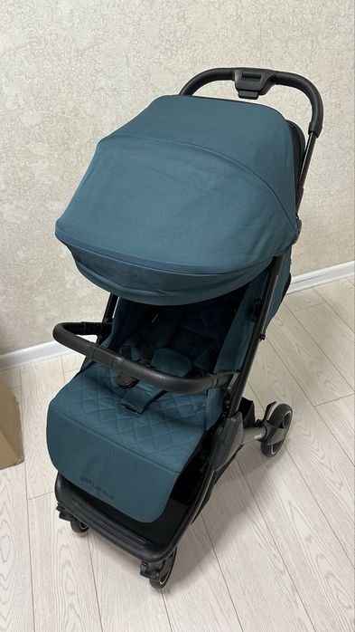 Прогулочная коляска Easywalker Jackey