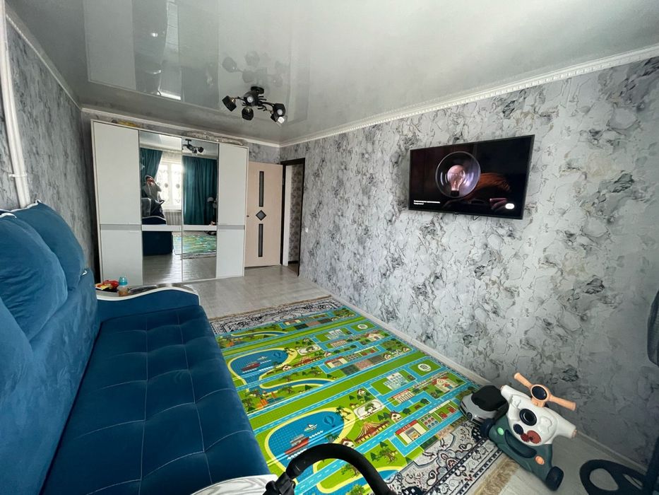 Продам 2 комнатная квартира