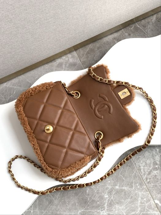 Дамска чанта Chanel Teddy Flap