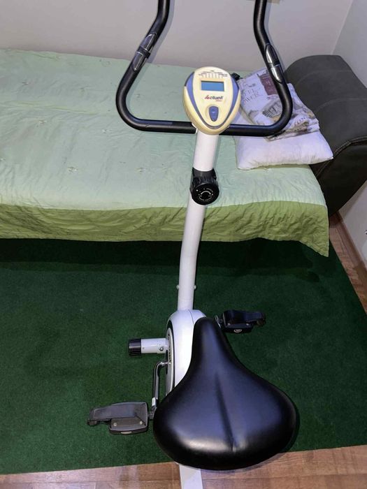 ПРОДАВАМ велоергометър