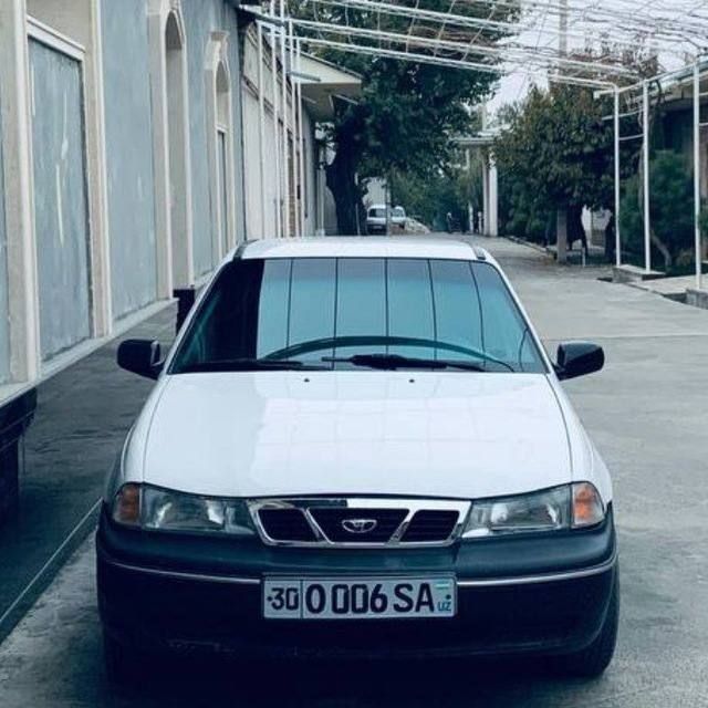 Нексия 1 сотилади