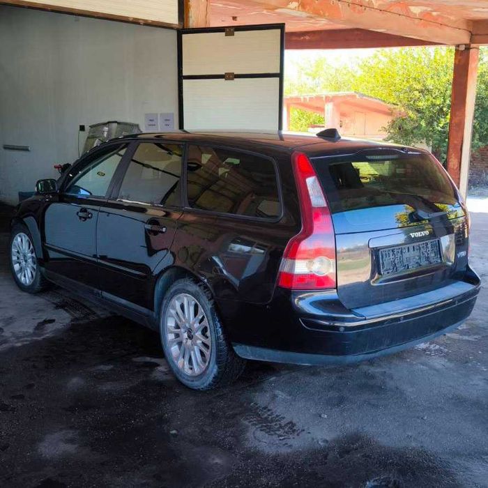 Volvo V50 НА ЧАСТИ - Цени в описанието