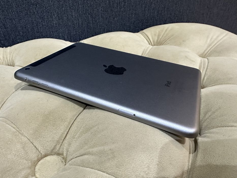 * Apple iPad Mini 2 A1490 с сим картой в отличном состоянии