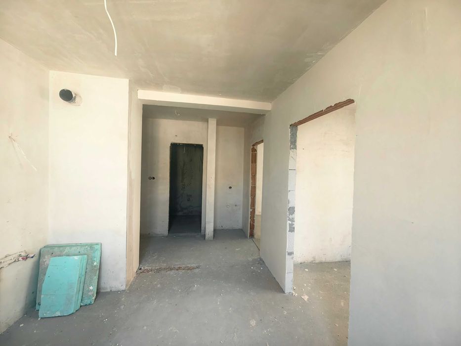 Продава се Тристаен апартамент в Бургас, Сарафово - 63 кв.м за 1350 €/кв.м - Снимка #3