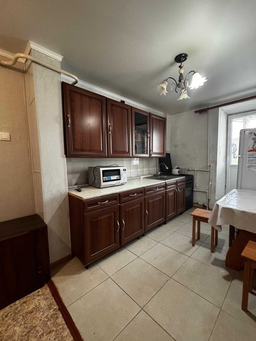 Продам 2х комн кв АБХ Стадион