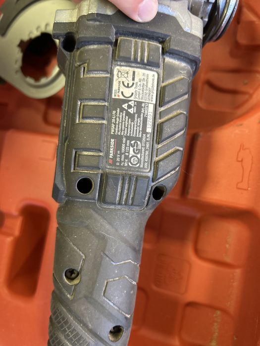 Безчетков ъглошлайф parkside