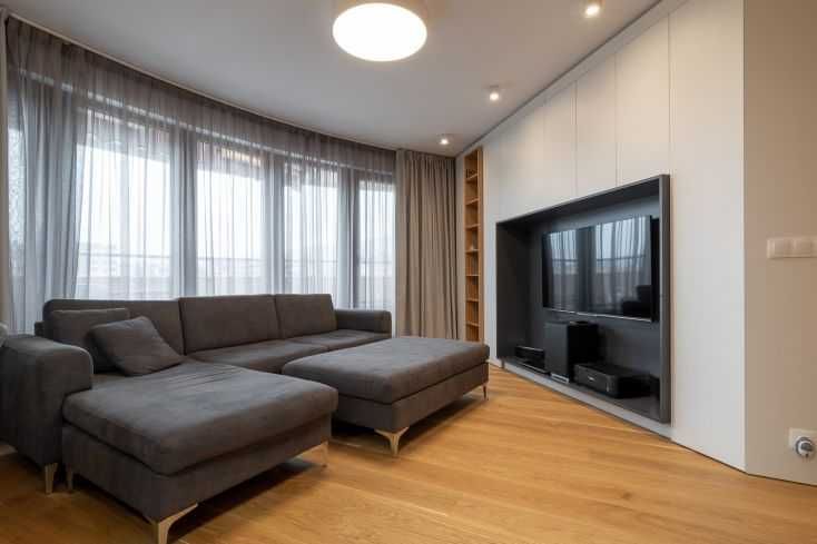 Дава се под наем Тристаен апартамент в София, Белите брези - 100 кв.м за 816 € - Снимка #2