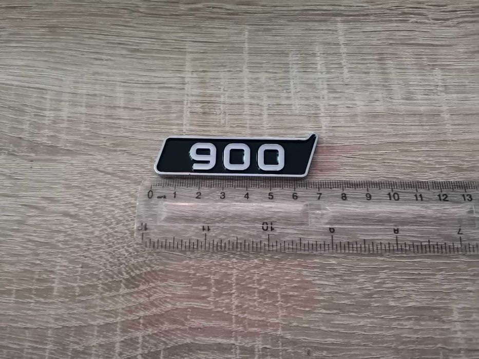 Mercedes Benz BRABUS 900 черно със сребристо