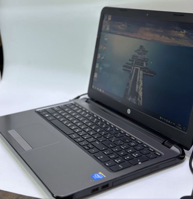 Ноутбук HP 250 G3