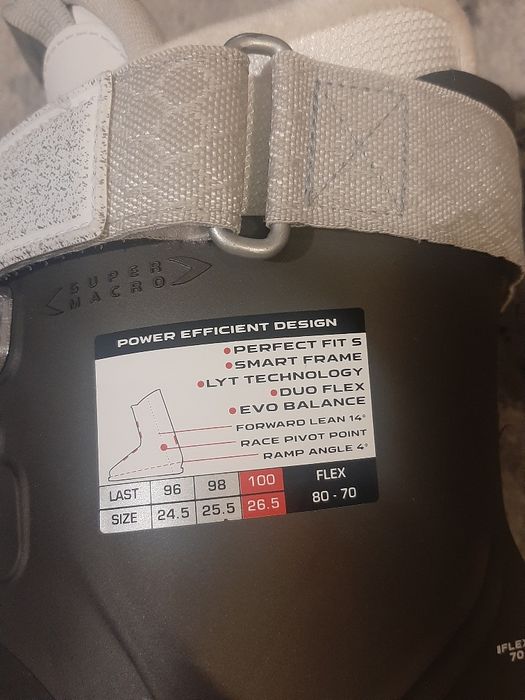 Нови ски обувки Head